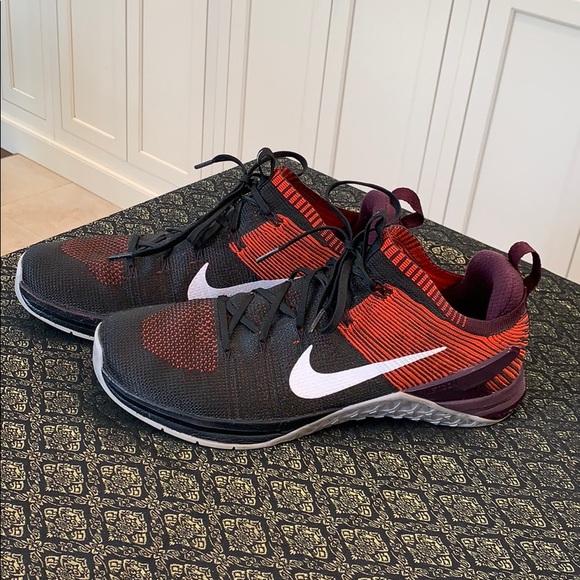 nike trainers size 13